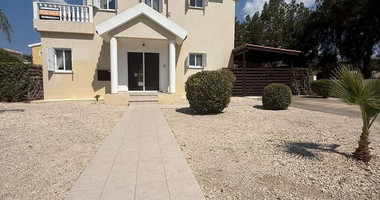 Luxury four Bedroom Detached Villa with Private Pool & Sea Views for Sale in Sea Caves – St George, Paphos | Full title deeds