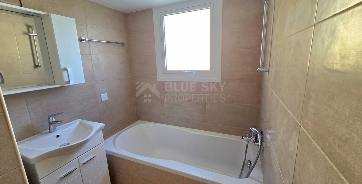 BRIGHT TWO-BEDROOM APARTMENT FOR SALE | 86 m² | 4TH FLOOR | COVERED VERANDA | PARKING | NEAPOLI, LIMASSOL