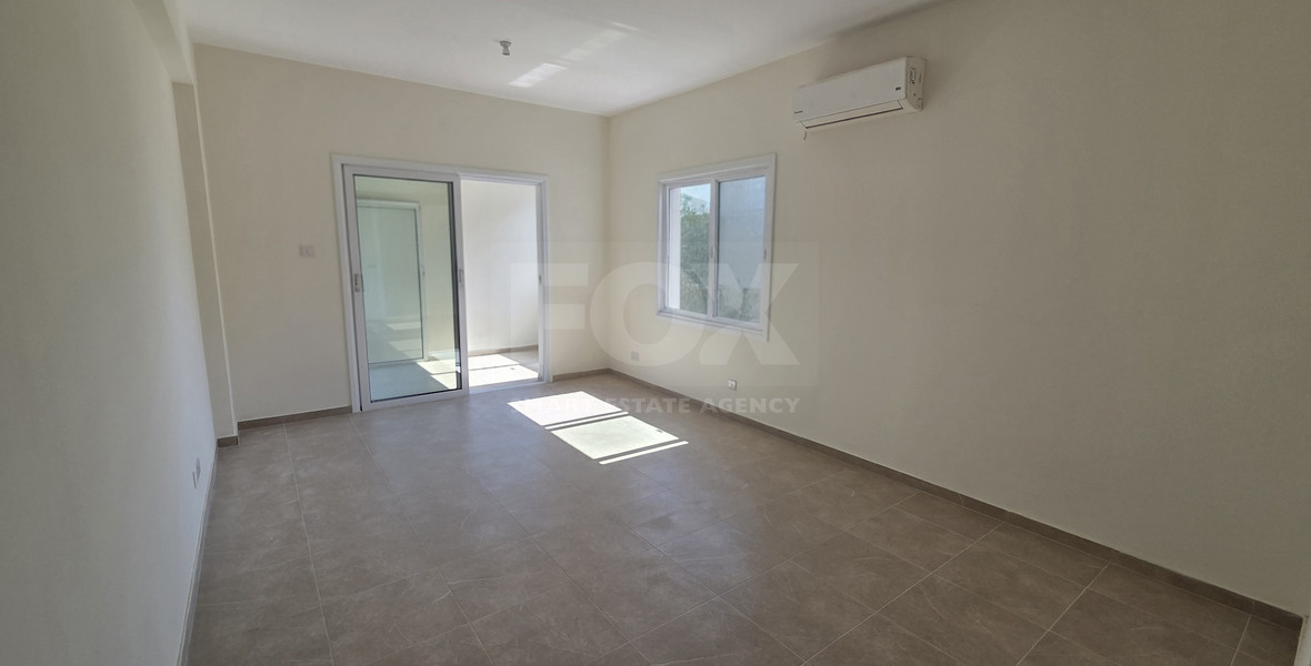 BRIGHT TWO-BEDROOM APARTMENT FOR SALE | 86 m² | 4TH FLOOR | COVERED VERANDA | PARKING | NEAPOLI, LIMASSOL