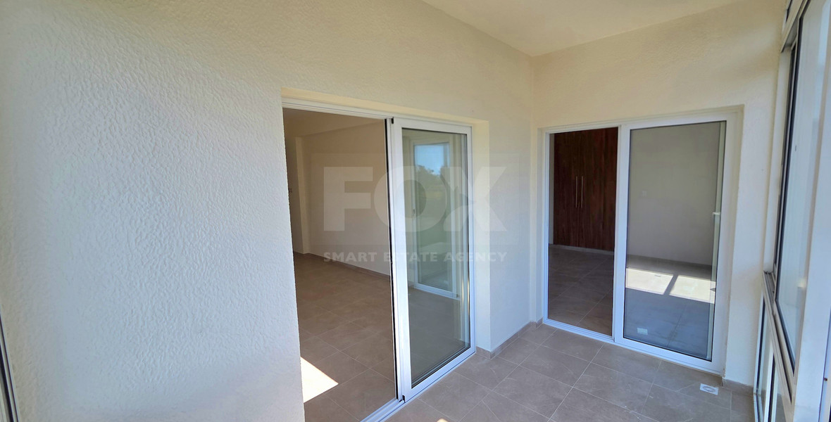 BRIGHT TWO-BEDROOM APARTMENT FOR SALE | 86 m² | 4TH FLOOR | COVERED VERANDA | PARKING | NEAPOLI, LIMASSOL