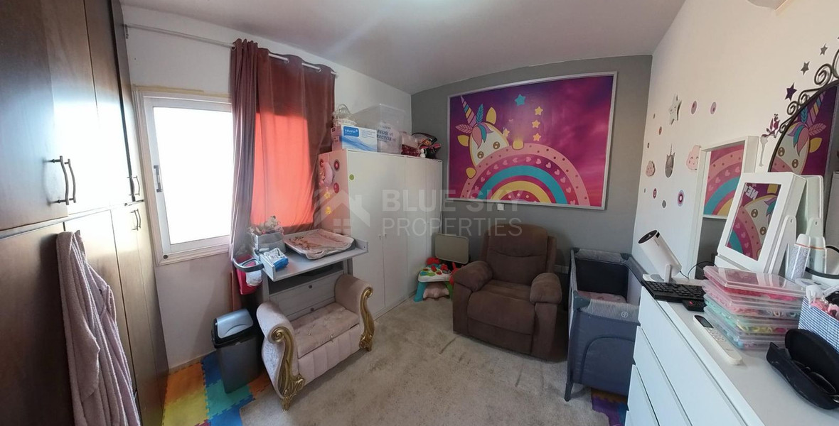 For sale  Renovated Two-Bed Apartment in Empa with City Views