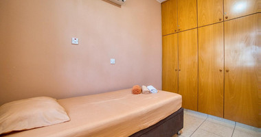 Charming two Bedroom Penthouse in Universal, Kato Paphos for sale