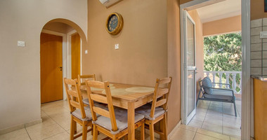 Charming two Bedroom Penthouse in Universal, Kato Paphos for sale