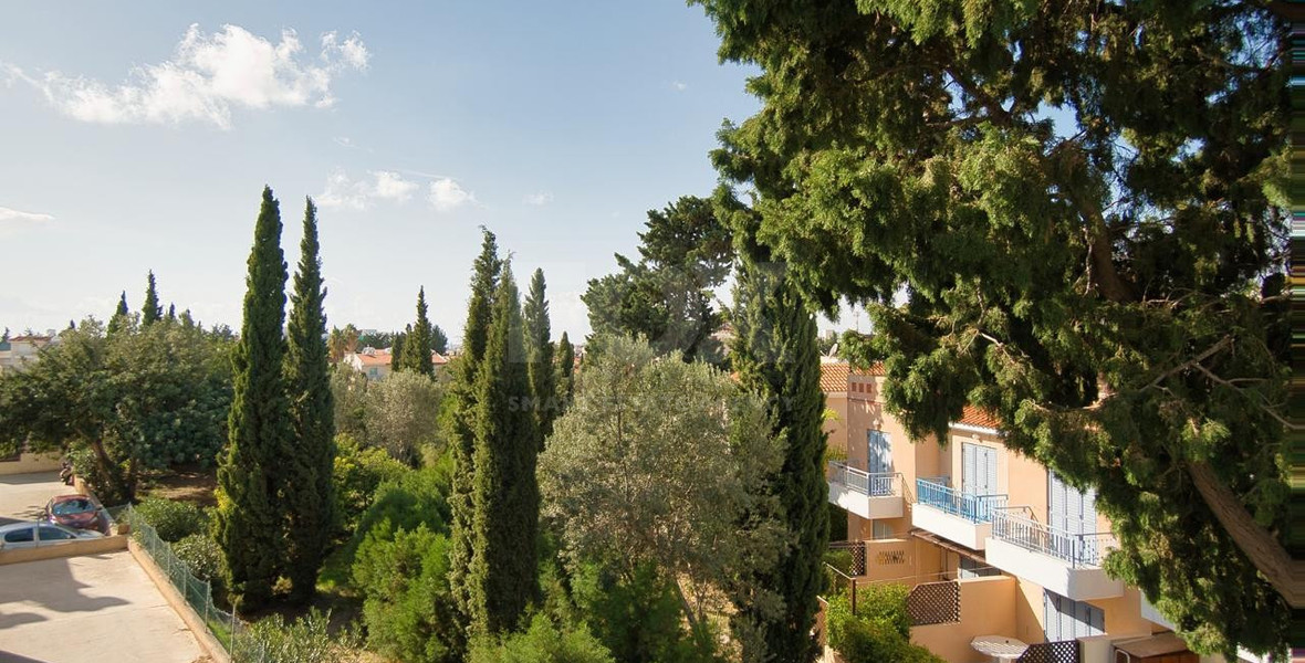 Charming two Bedroom Penthouse in Universal, Kato Paphos for sale