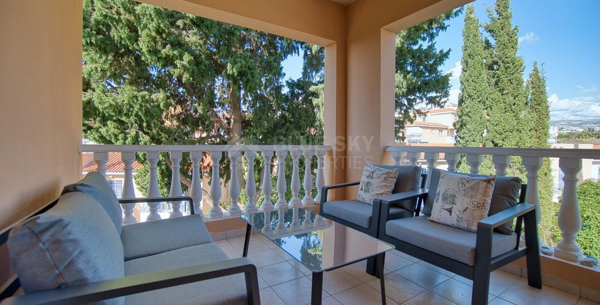 Charming two Bedroom Penthouse in Universal, Kato Paphos for sale