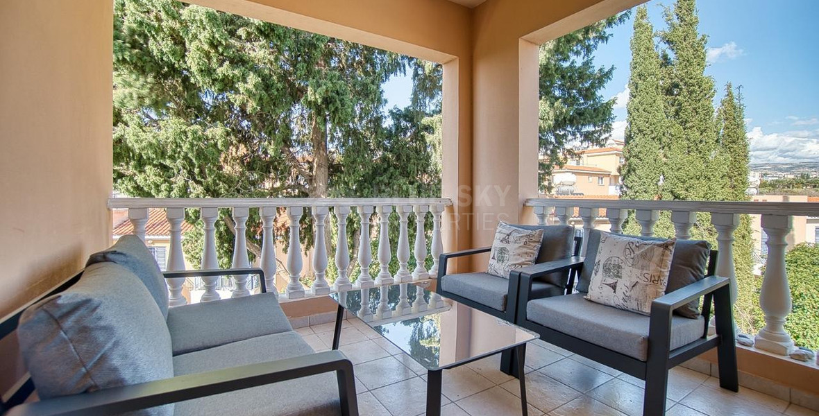 Charming two Bedroom Penthouse in Universal, Kato Paphos for sale