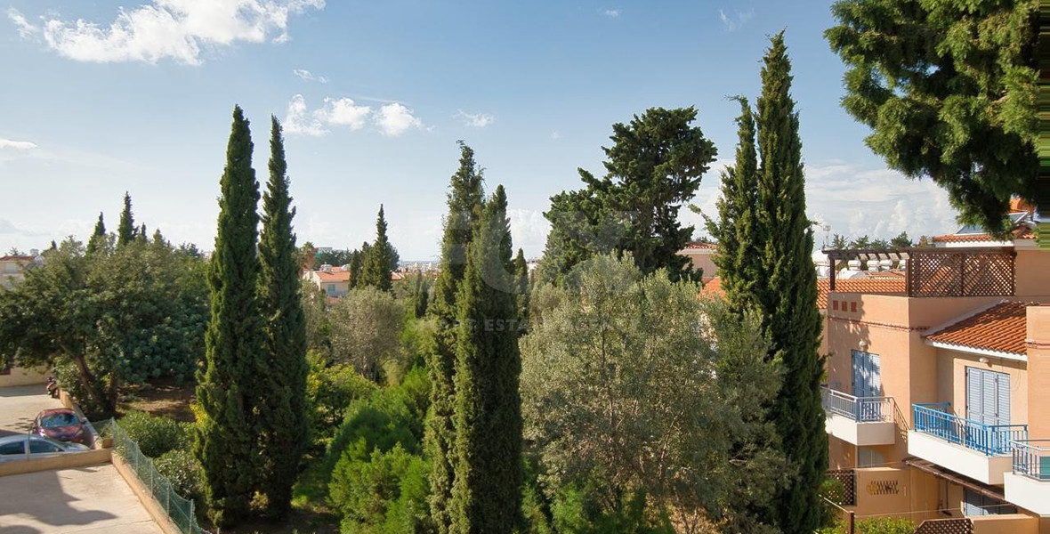Charming two Bedroom Penthouse in Universal, Kato Paphos for sale