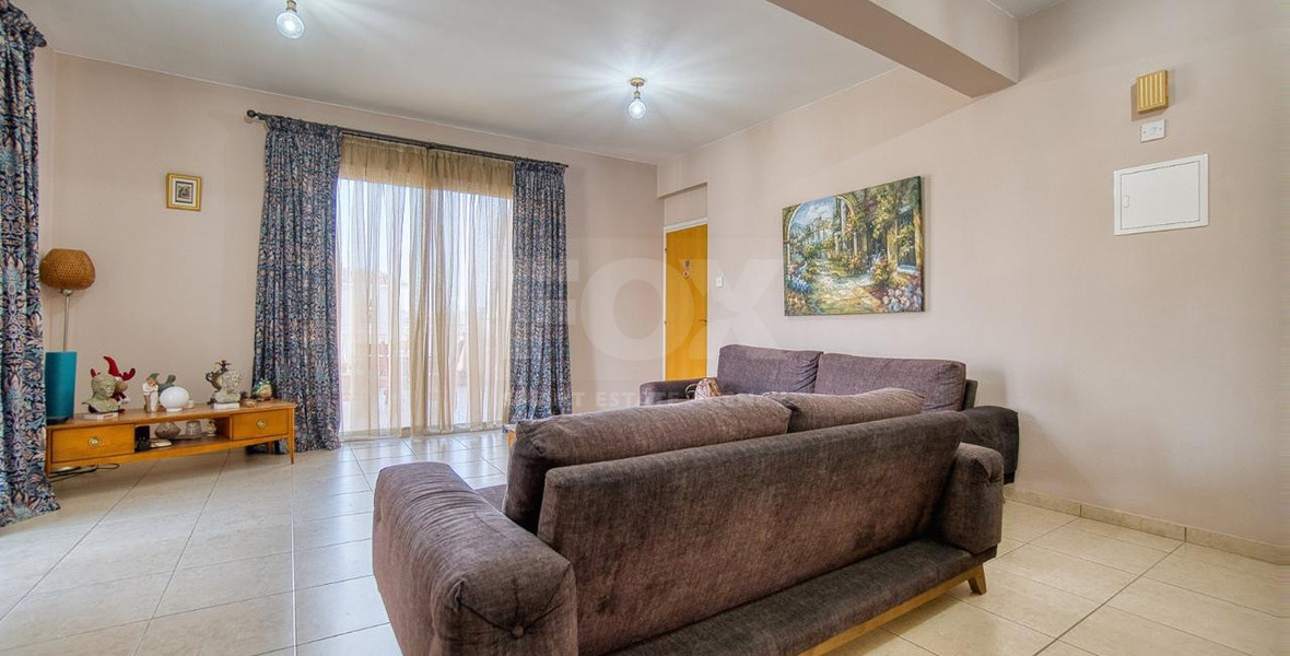 Charming two Bedroom Penthouse in Universal, Kato Paphos for sale