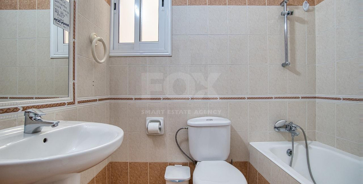 Charming two Bedroom Penthouse in Universal, Kato Paphos for sale