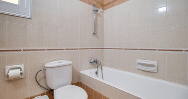 Charming two Bedroom Penthouse in Universal, Kato Paphos for sale