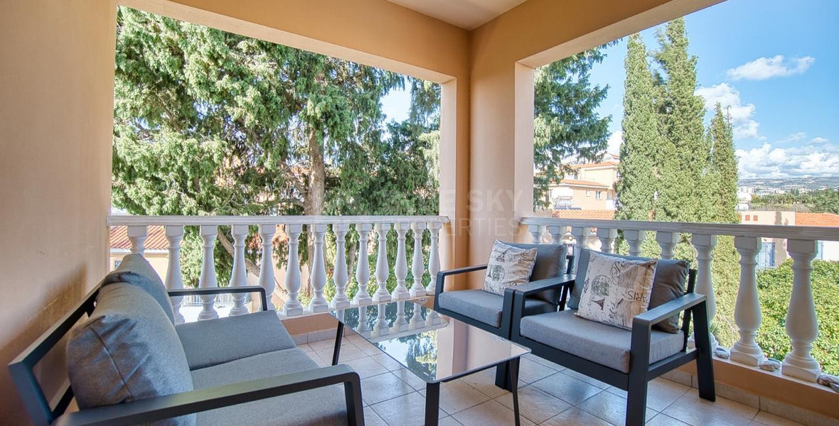 Charming two Bedroom Penthouse in Universal, Kato Paphos for sale