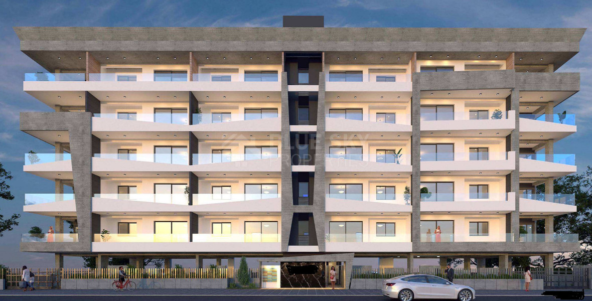 Contemporary 2-Bedroom Apartment on the Fourth Floor