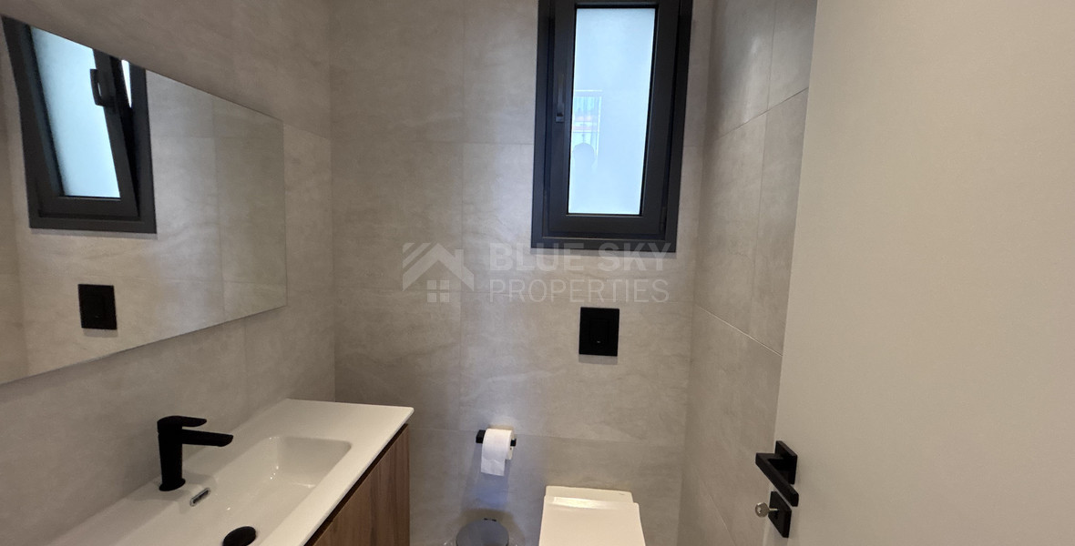 Modern 2-Bed Apartment in Agia Paraskevi with Sea Views
