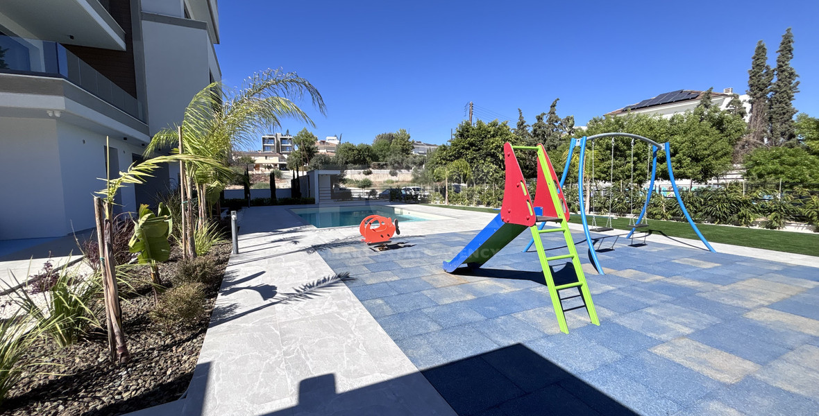 Modern 2-Bed Apartment in Agia Paraskevi with Sea Views