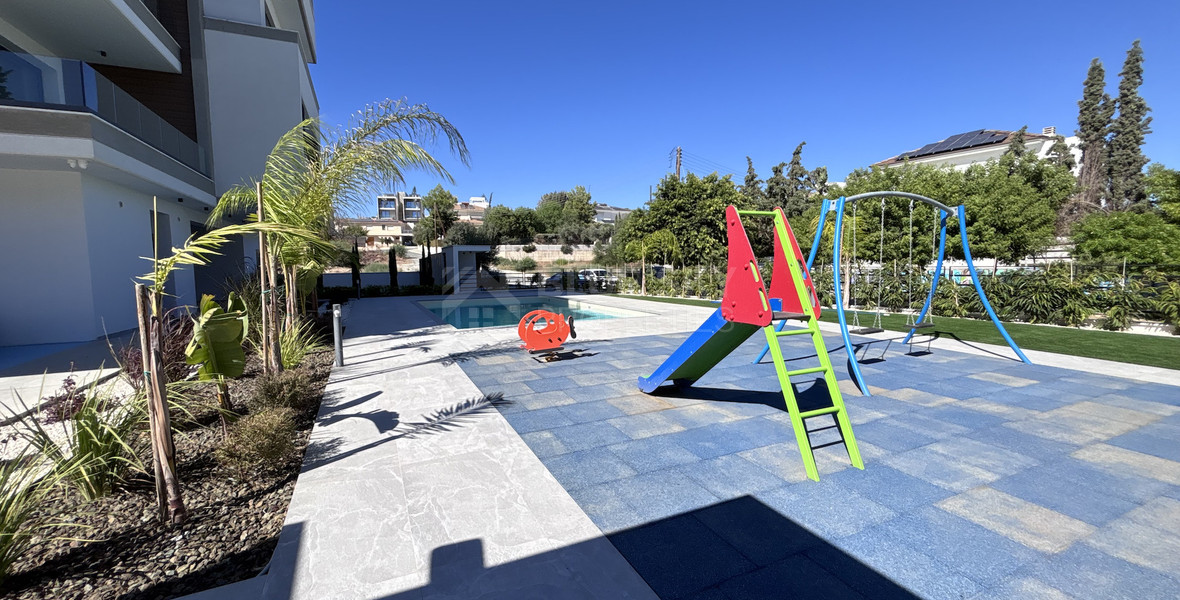 Modern 2-Bed Apartment in Agia Paraskevi with Sea Views