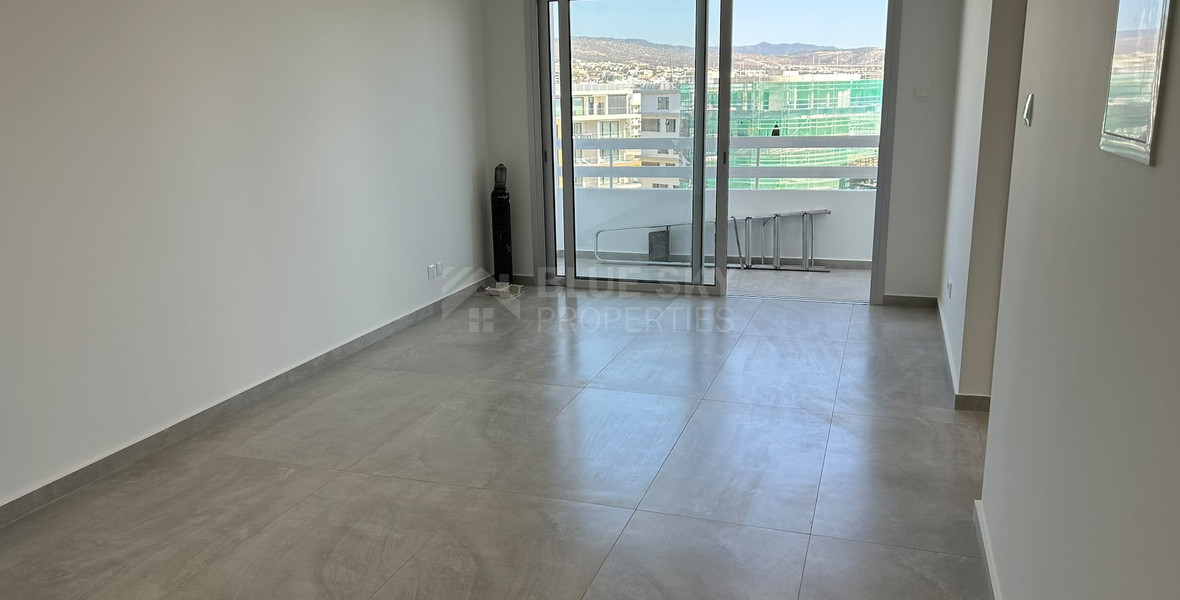 Sea View Top-Floor 2 Bedroom Apartment in Neapoli