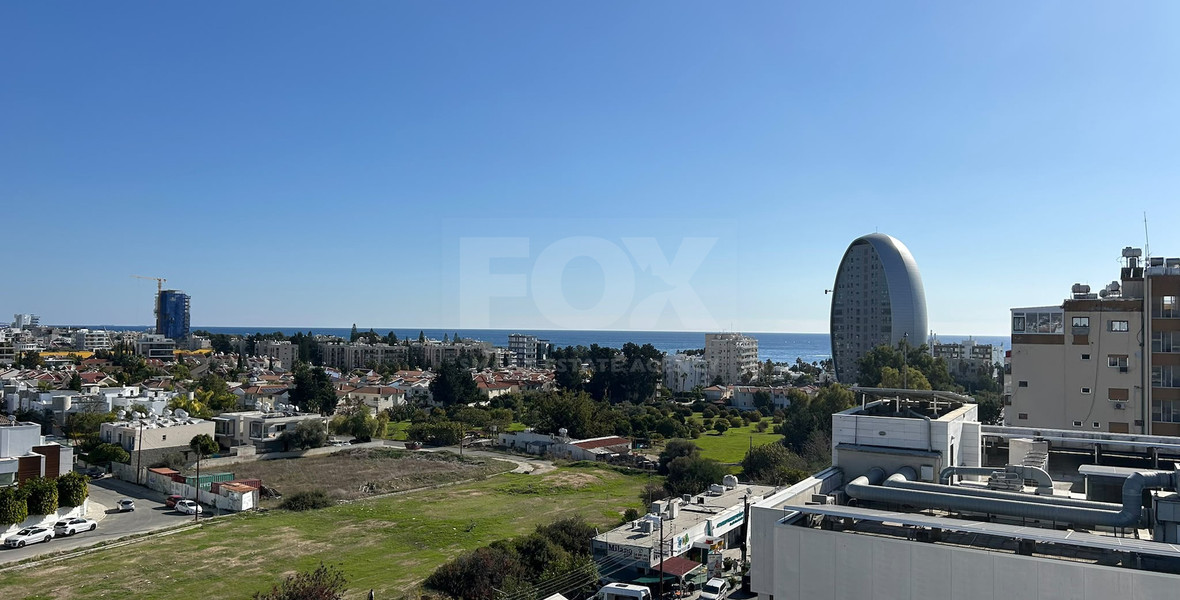 Sea View Top-Floor 2 Bedroom Apartment in Neapoli