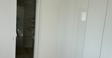 Sea View Top-Floor 2 Bedroom Apartment in Neapoli