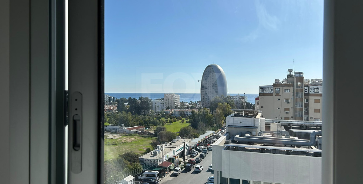 Sea View Top-Floor 2 Bedroom Apartment in Neapoli