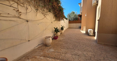 Three bedroom house for rent in Agios Athanasios, Limassol