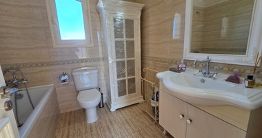 Three bedroom house for rent in Agios Athanasios, Limassol