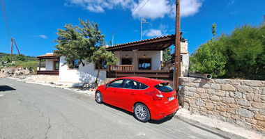 Three Bedroom Bungalow for Sale in Kallepia - Reduced Price
