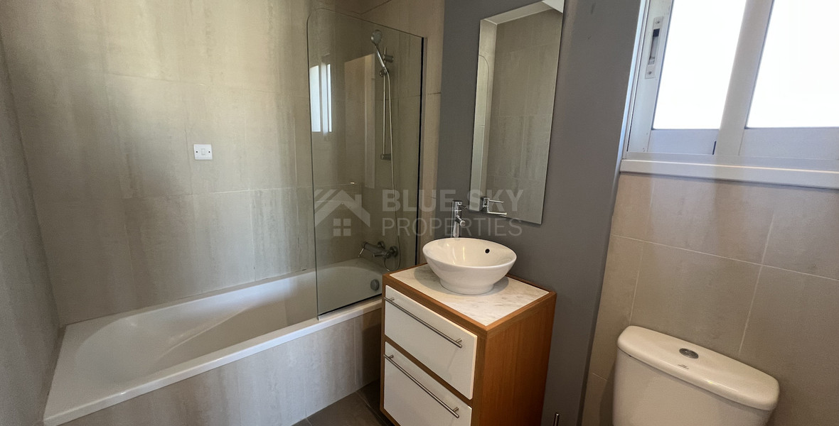 Top-Floor 1+1 Bed Apartment in Kapsalos with Views