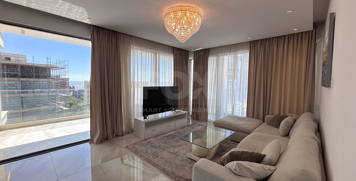 Modern Sea-View 2-Bed Apartment in Agios Tychon