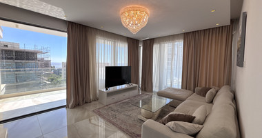 Modern Sea-View 2-Bed Apartment in Agios Tychon