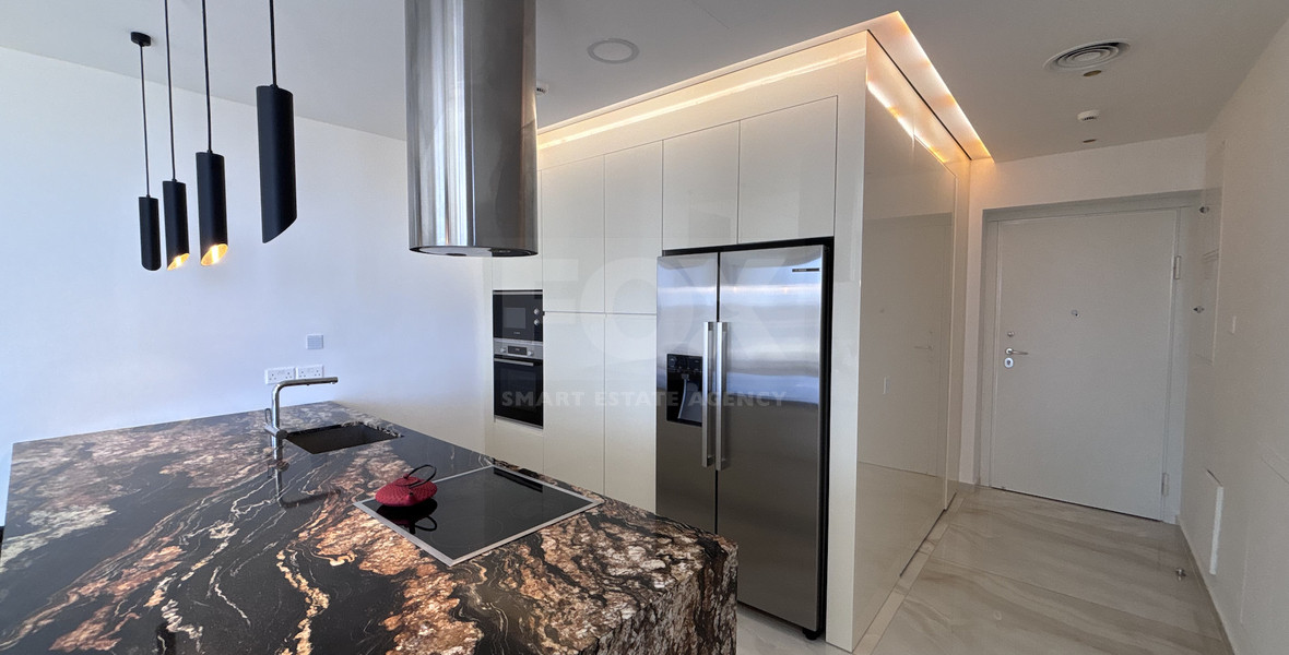 Modern Sea-View 2-Bed Apartment in Agios Tychon
