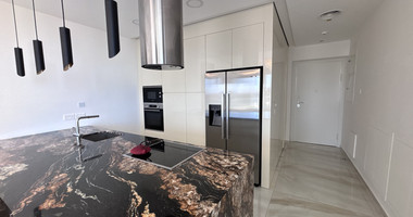 Modern Sea-View 2-Bed Apartment in Agios Tychon