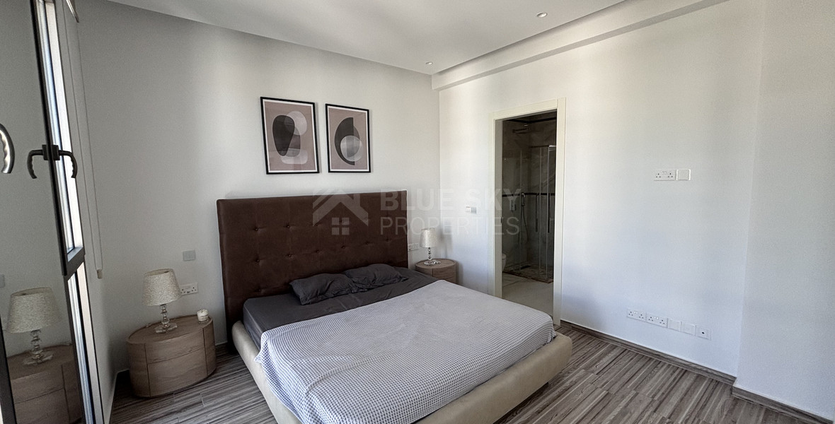 Modern Sea-View 2-Bed Apartment in Agios Tychon