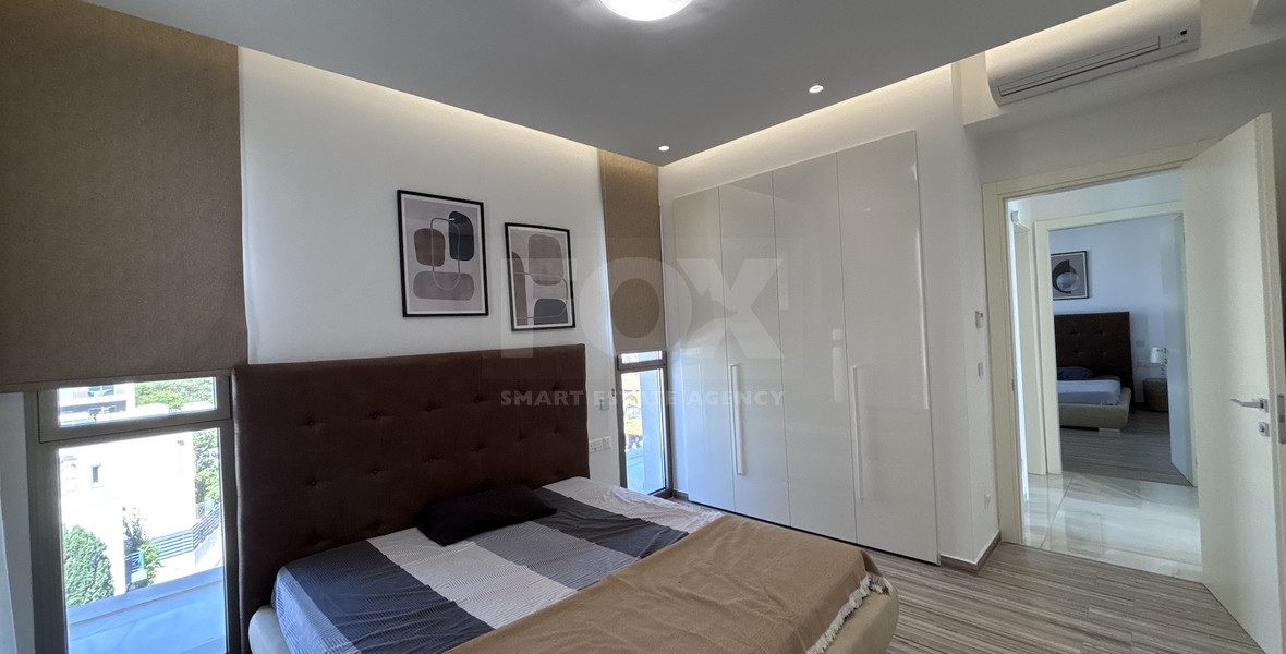 Modern Sea-View 2-Bed Apartment in Agios Tychon