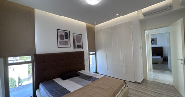 Modern Sea-View 2-Bed Apartment in Agios Tychon