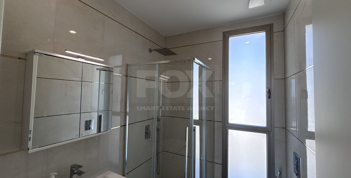 Modern Sea-View 2-Bed Apartment in Agios Tychon