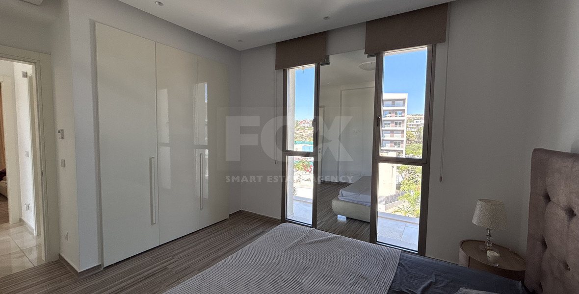 Modern Sea-View 2-Bed Apartment in Agios Tychon