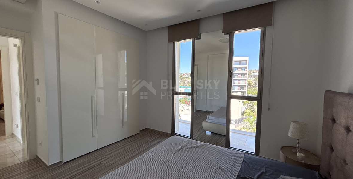 Modern Sea-View 2-Bed Apartment in Agios Tychon