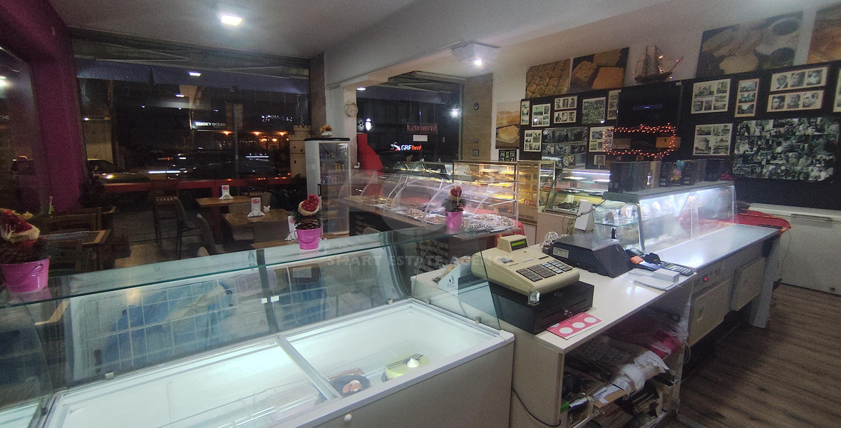 Fully Equipped Commercial Shop in Agia Zoni City Centre