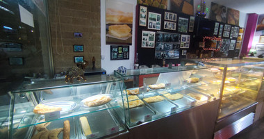 Fully Equipped Commercial Shop in Agia Zoni City Centre