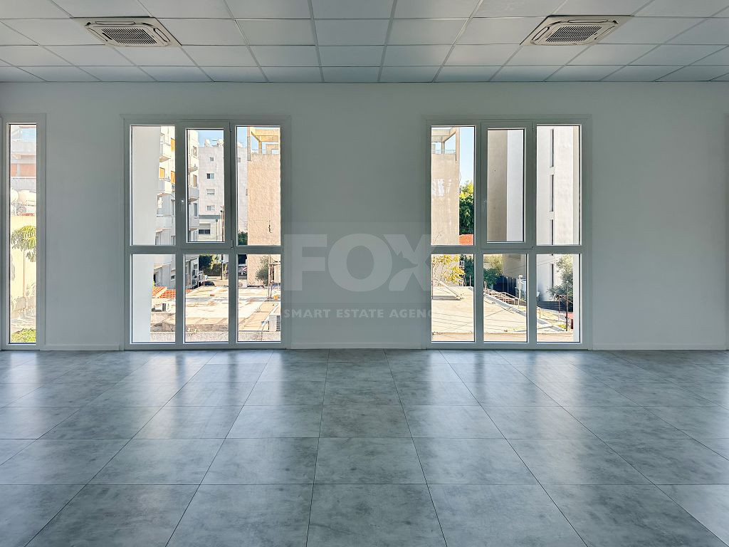 PRIME CITY-CENTRE OFFICE BUILDING FOR RENT | 50M FROM THE SEA | 6 PARKING SPACES