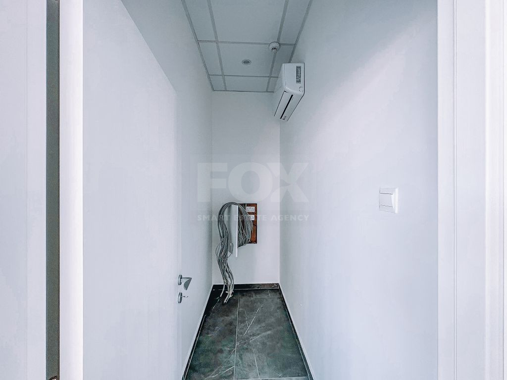 PRIME CITY-CENTRE OFFICE BUILDING FOR RENT | 50M FROM THE SEA | 6 PARKING SPACES