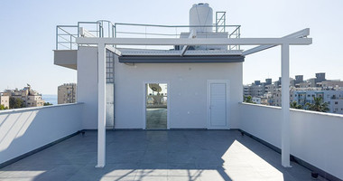 PRIME CITY-CENTRE OFFICE BUILDING FOR RENT | 50M FROM THE SEA | 6 PARKING SPACES