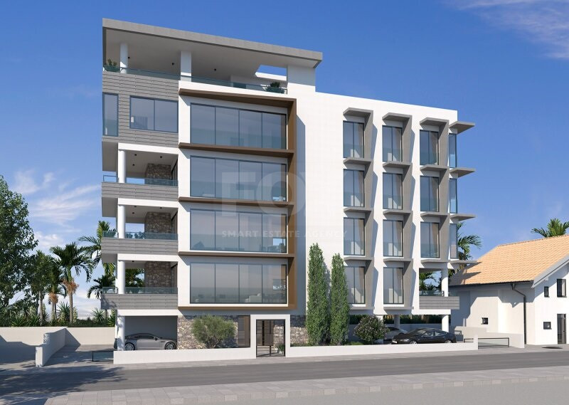 PRIME CITY-CENTRE OFFICE BUILDING FOR RENT | 50M FROM THE SEA | 6 PARKING SPACES