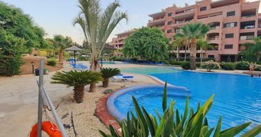 Three Bedroom Ground Floor Apartment with Private Garden & Pool Views ,Universal, Paphos