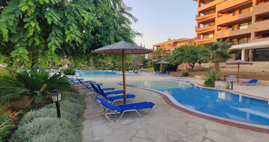 Three Bedroom Ground Floor Apartment with Private Garden & Pool Views ,Universal, Paphos