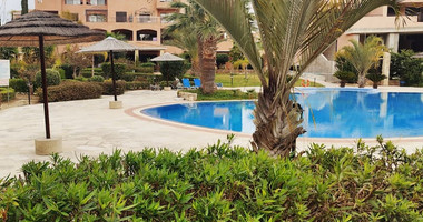 Three Bedroom Ground Floor Apartment with Private Garden & Pool Views ,Universal, Paphos