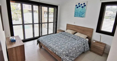 Three Bedroom Ground Floor Apartment with Private Garden & Pool Views ,Universal, Paphos