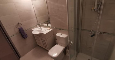 Three Bedroom Ground Floor Apartment with Private Garden & Pool Views ,Universal, Paphos