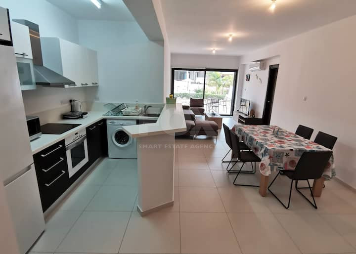 Three Bedroom Ground Floor Apartment with Private Garden & Pool Views ,Universal, Paphos