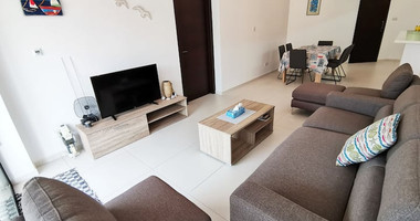 Three Bedroom Ground Floor Apartment with Private Garden & Pool Views ,Universal, Paphos